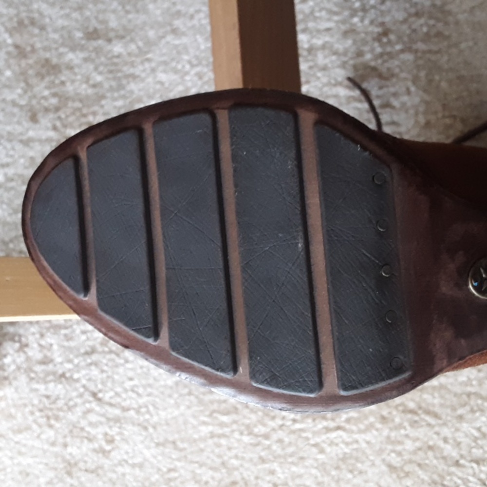 New FRYE BOOTS - Picture 7 of 13